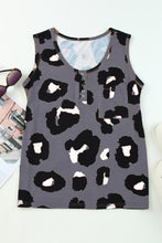 Load image into Gallery viewer, Pocketed Leopard Round Neck Tank
